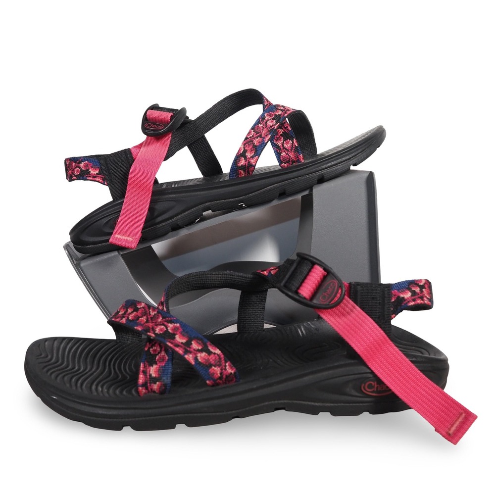 Chaco Womens 10 Z/Volv Sandals Pink Floral Black Strappy Sport Hiking J105576